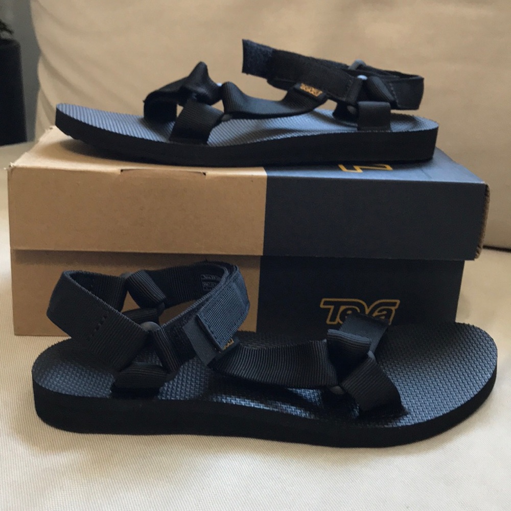 ✨BRAND NEW✨ TEVA Original Universal Sandals